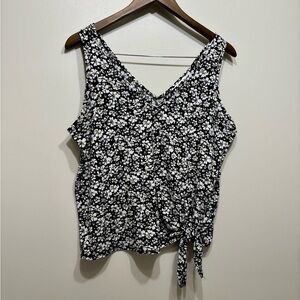 Pepper & Zoe Floral Daisy Tie Waist Sleeveless Tank Cropped Crop Top Shirt Black